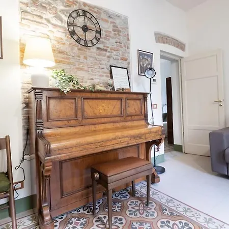 Apartment 50 Metri Duomo Di Self Check-in E Wi-fi Lucca