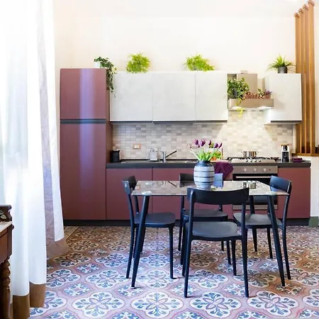 Apartment 50 Metri Duomo Di Self Check-in E Wi-fi Lucca