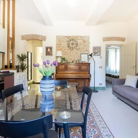 50 Metri Duomo Di Self Check-in E Wi-fi Διαμέρισμα